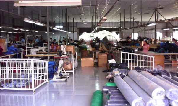 Xưởng sản xuất balo túi xách Thiên Phú