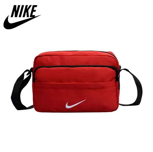 Nike kết hợp đen – đỏ độc đáo 