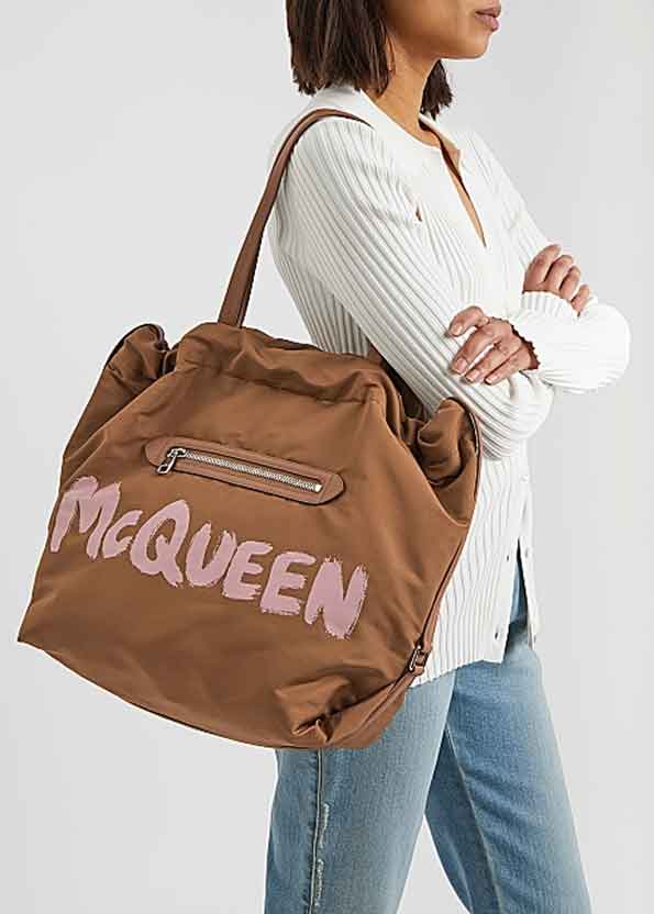 Túi xách Alexander McQueen The Bundle Brown Logo Nylon Tote màu nâu