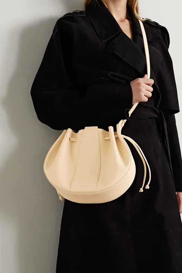 Túi xách Mansur Gavriel Lilium Leather Shoulder Bag màu nude